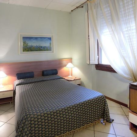 B&B Residenza Manzoni Florence Buitenkant foto