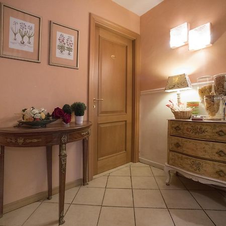 B&B Residenza Manzoni Florence Buitenkant foto
