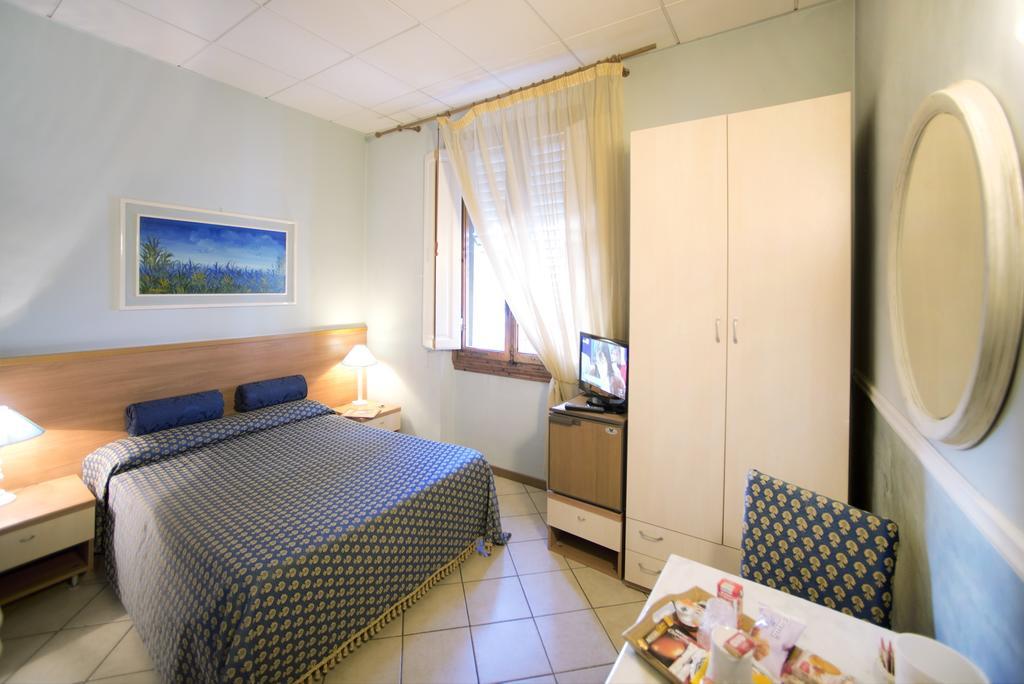 B&B Residenza Manzoni Florence Buitenkant foto