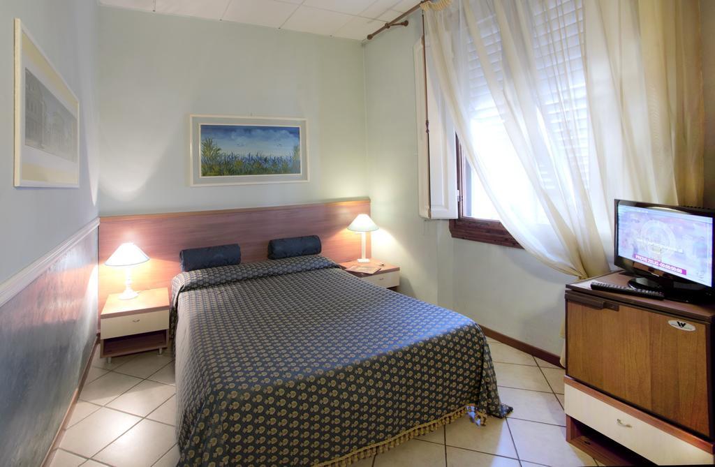 B&B Residenza Manzoni Florence Buitenkant foto