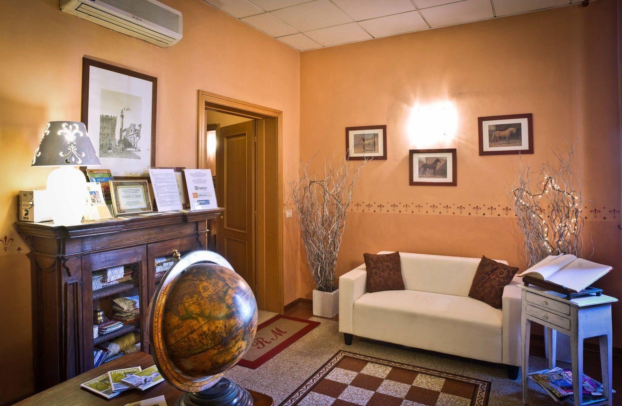 B&B Residenza Manzoni Florence Buitenkant foto